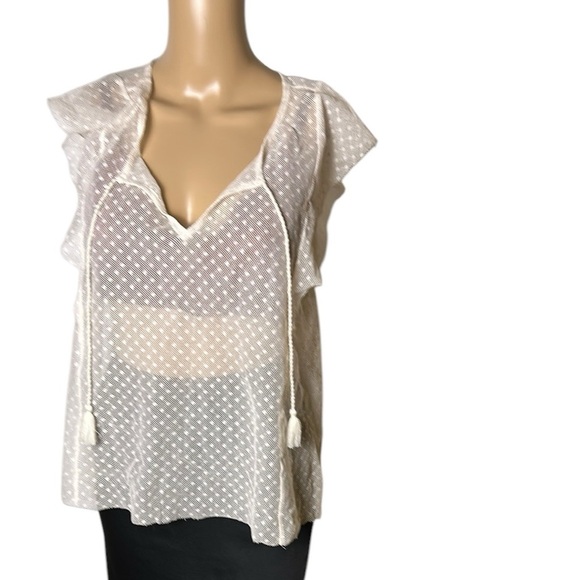 Aerie cream,sheer,cap flutter sleeve,cotton blend,tassels
Boho,feminine,romantic - Picture 1 of 13